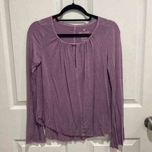 American Eagle Long Sleeve Top